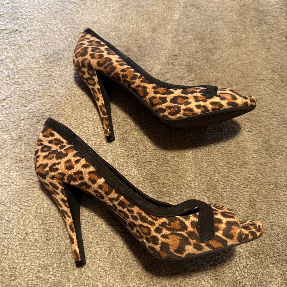 BCBG Heels